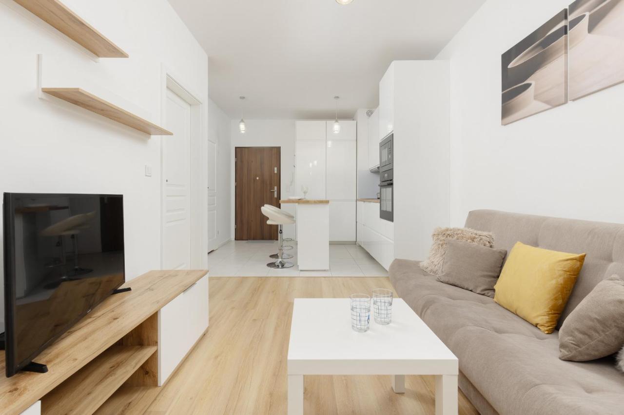 Apartment With Ac Warsaw Mokotow Business Centre By Noclegi Renters Exterior foto